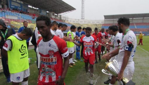 Alucinante! Así es la nueva camisa de las Panteras Negras del Independiente  de Siguatepeque – Al Desnudo Deportes